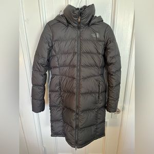 THE NORTH FACE Women's Metropolis Insulated Parka